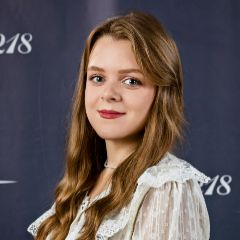 Максимова Анна